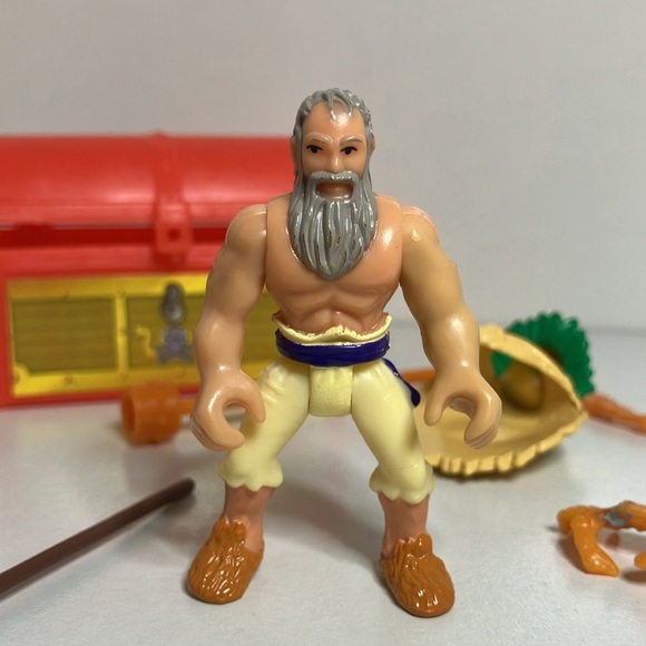 ISLAND MAN by Fisher-Price - Picture 2 of 9